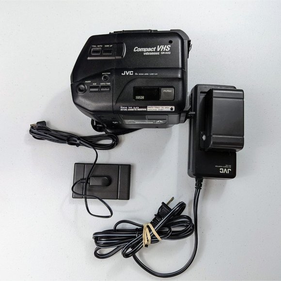 JVC GR-AX2 Compact Vhs Video Movie Camera Camcorder PARTS OR REPAIR